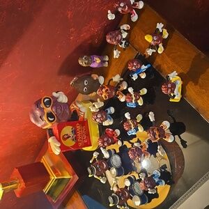 18 Various Vintage 80's California Raisins Collection - See Description